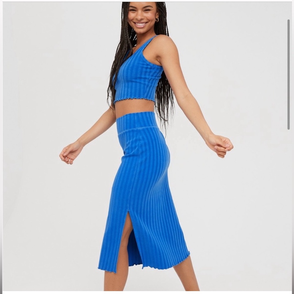 Like new condition offline OG Groove MIDI skirt
